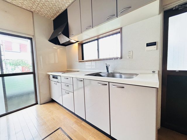 �ޗǌ���a�S�R�s���� �̒��È�ˌ��ẴL�b�`��