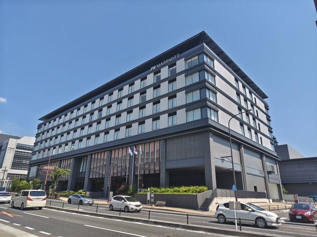 �ޗǌ��ޗǎs�l���H1���ڂ̒��Ã}���V�����̎��ӊ�