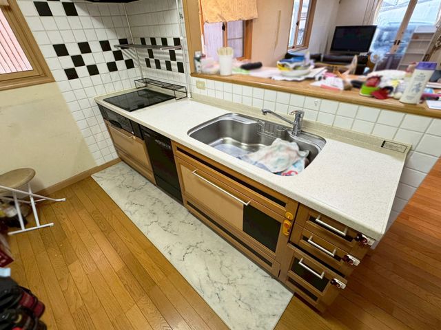 �ޗǌ������s��˒� �̒��È�ˌ��ẴL�b�`��