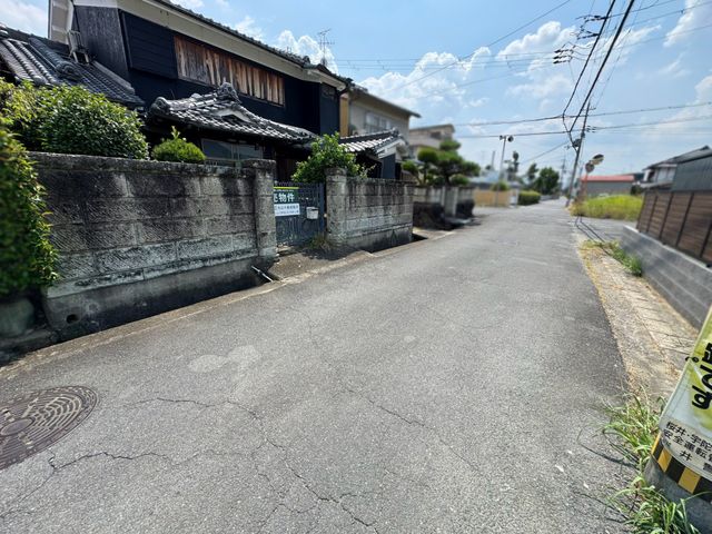 �ޗǌ�����s�厚�g�� �̓y�n�̌��n�y�n�ʐ^