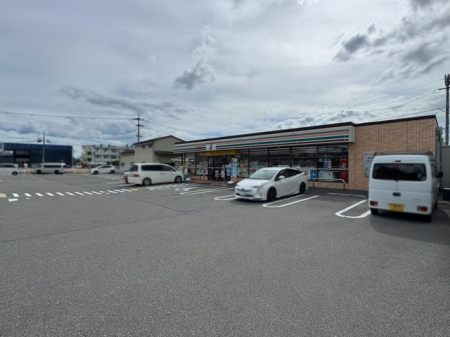 �ޗǌ����S�c���{���厚��� �̓y�n�̎��ӊ�
