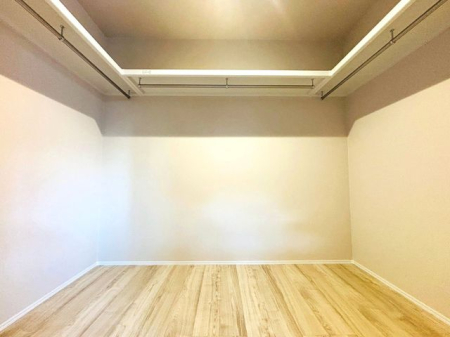 �ޗǌ���a�S�R�s��� �̐V�z��ˌ��Ẵo���R�j�[